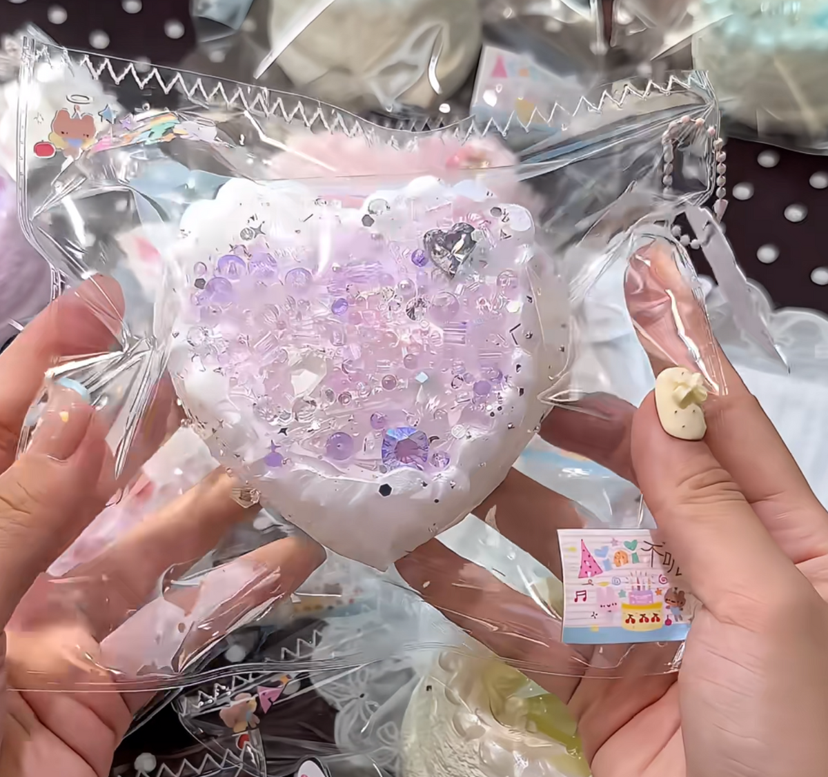 AINI 予約商品