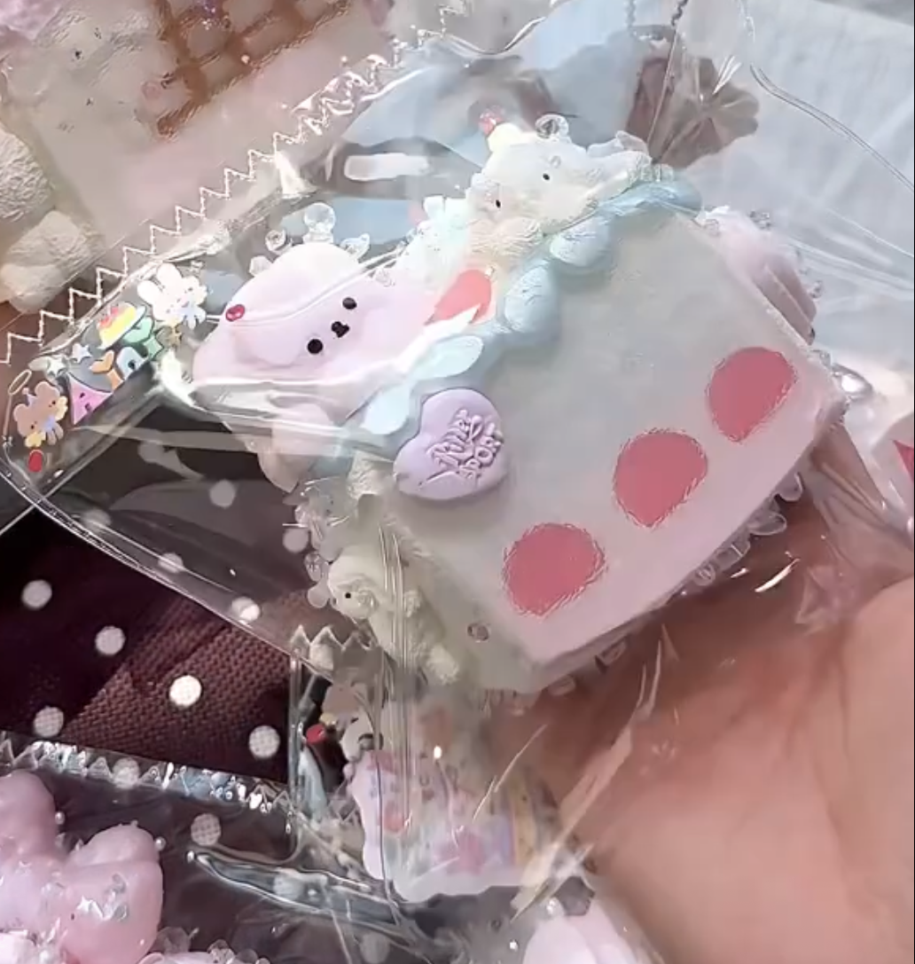 AINI 予約商品
